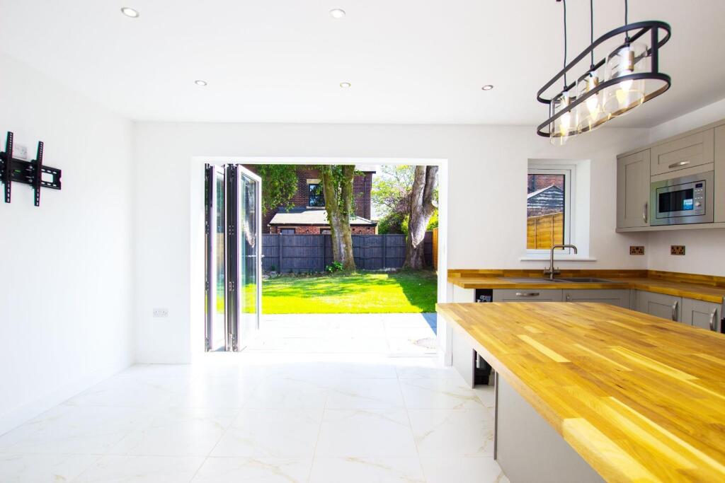 Additional image 15 of 'Ingleside House' St Albans Road