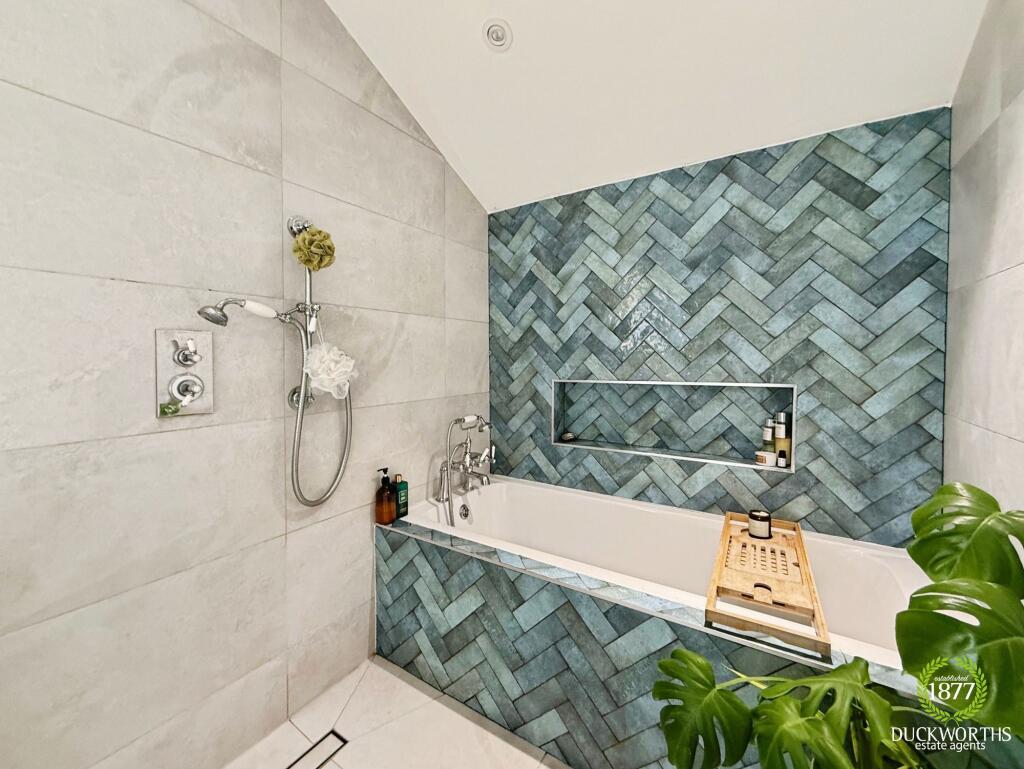 Additional image 29 of Higherhill, Tockholes, BB3