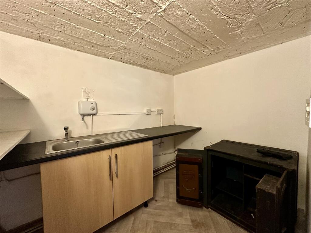 Additional image 42 of Spring Lane, Colne
