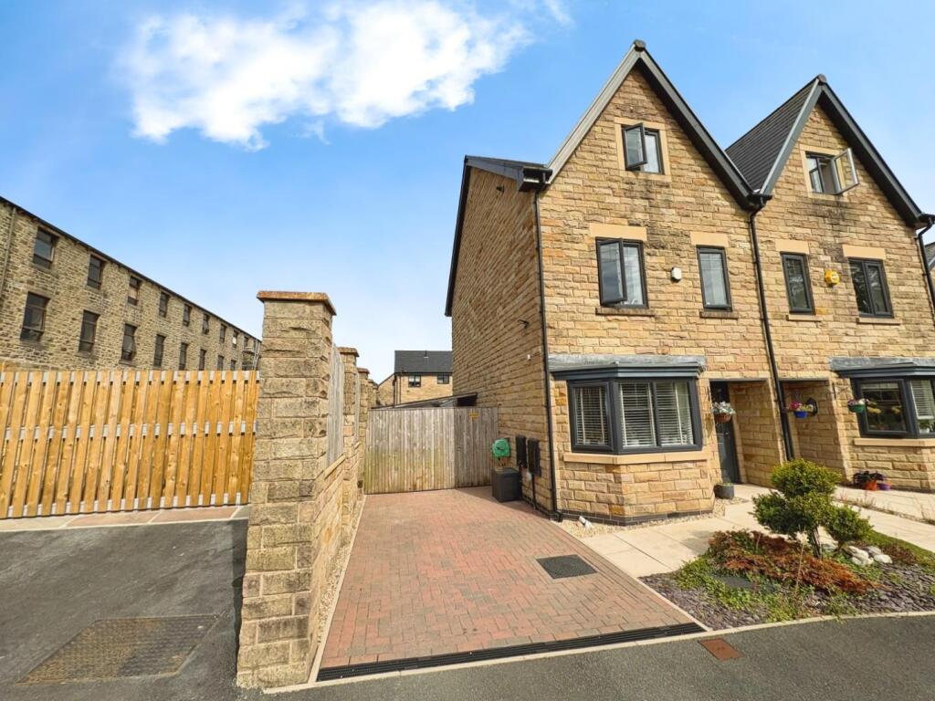 Additional image 2 of Broadstones, Salterforth