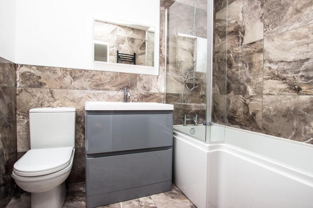 Additional image 10 of 'Ingleside House' St Albans Road