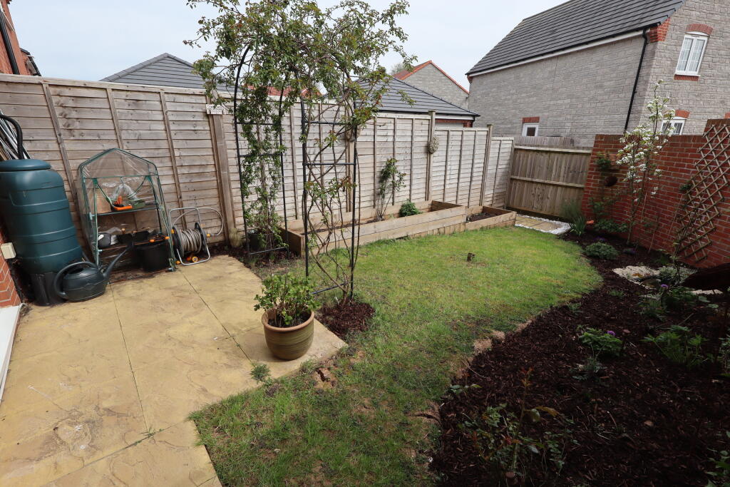 Additional image 16 of Edge of Wells