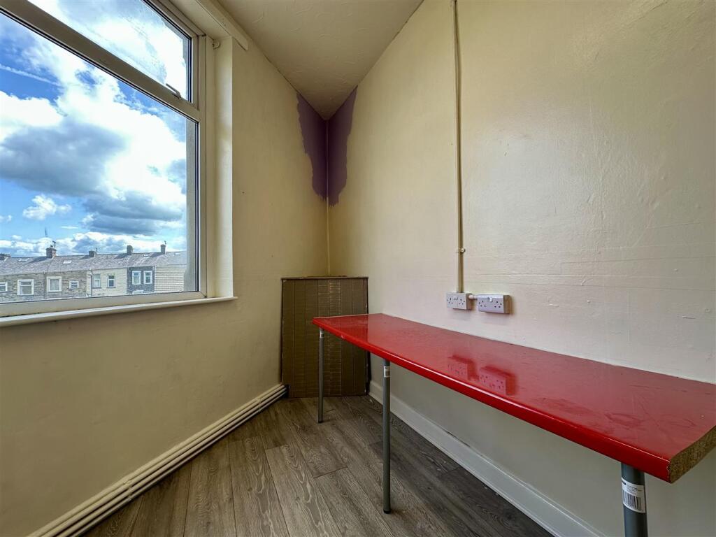 Additional image 25 of Spring Lane, Colne