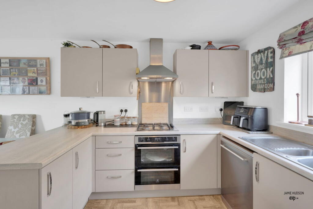 Additional image 10 of Rowling Hollins, Colne, Lancashire, BB8 8FH