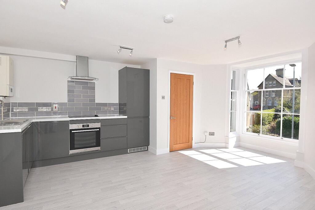 Additional image 10 of Lambrook House, Church St, Wincanton, Somerset, BA9