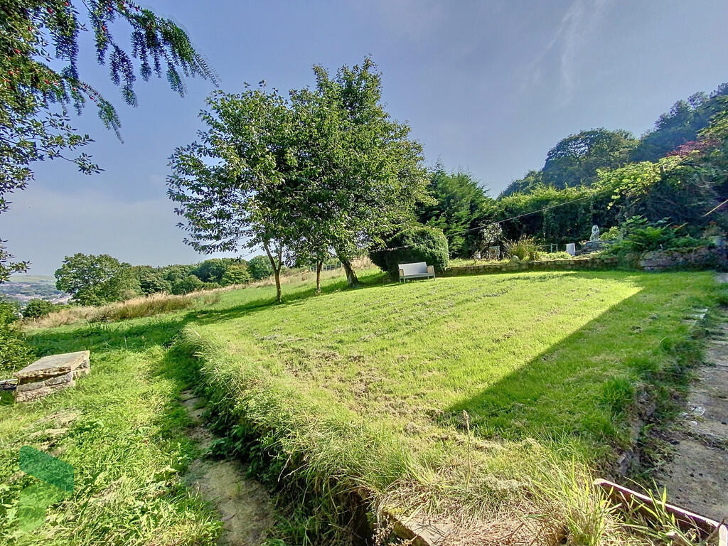 Additional image 45 of Woodside Bank, Off Willow Bank Lane
