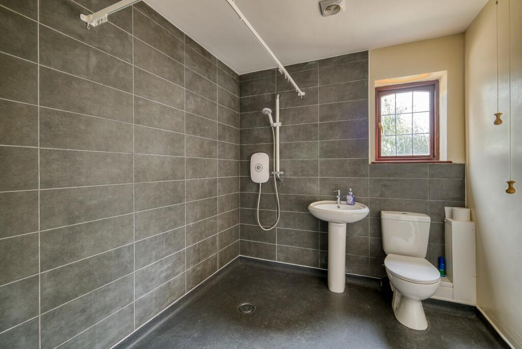 Additional image 13 of Meare between Glastonbury and Wedmore