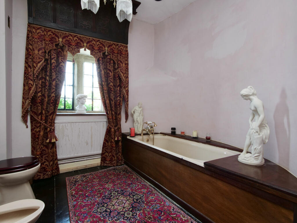 Additional image 16 of Manor House, Templecombe - No Onward Chain