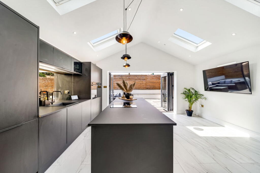 Additional image 19 of Glendor Road, Burnley, BB10 4HL