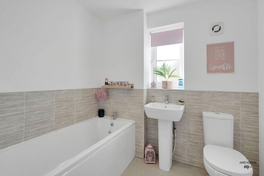 Additional image 20 of Rowling Hollins, Colne, Lancashire, BB8 8FH