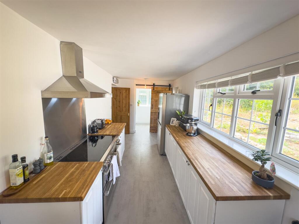 Additional image 4 of Yenston, Templecombe, Somerset