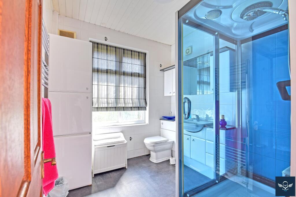 Additional image 10 of Lyndale Road, Hapton