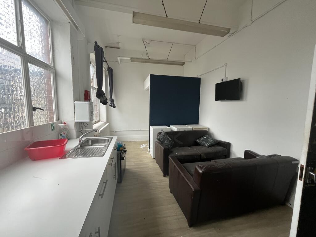 Additional image 27 of Former Dorothy Perkins / Burton's Menswear, 46 St James Street & 1a/1b Manchester Road, Burnley, Lancashire, BB11 1HQ