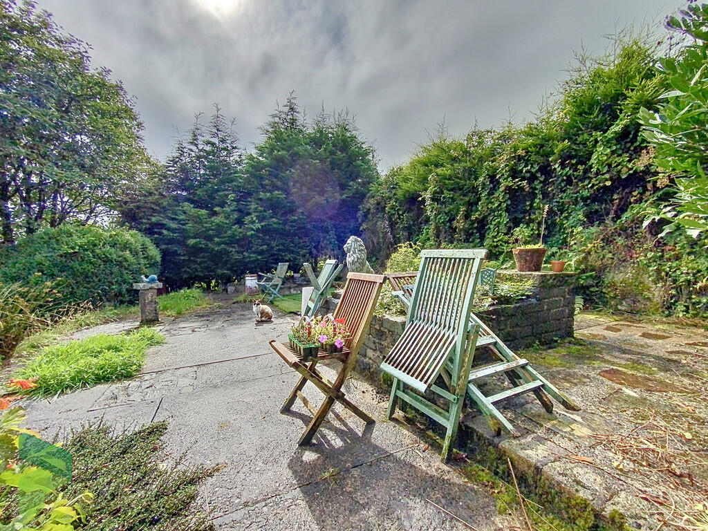 Additional image 49 of Woodside Bank, Off Willow Bank Lane