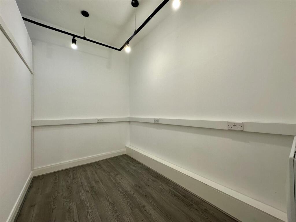 Additional image 51 of Spring Lane, Colne