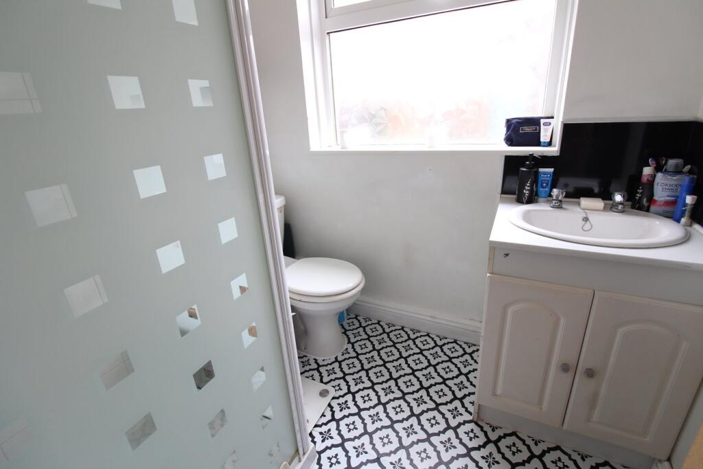 Additional image 8 of Wheathead Crescent, Keighley, BD22