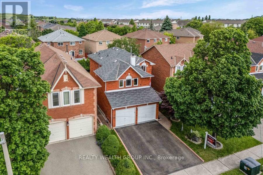 1077 WINDSOR HILL BOULEVARD|Mississauga (East Credit), Ontario L5V1P4