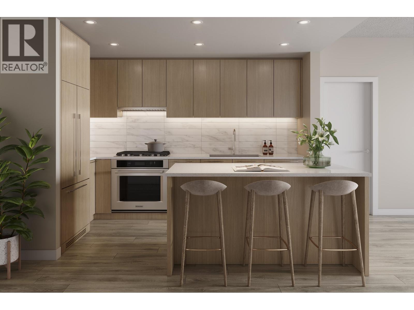 301 110 E 17TH STREET|North Vancouver, British Columbia V5V1A1