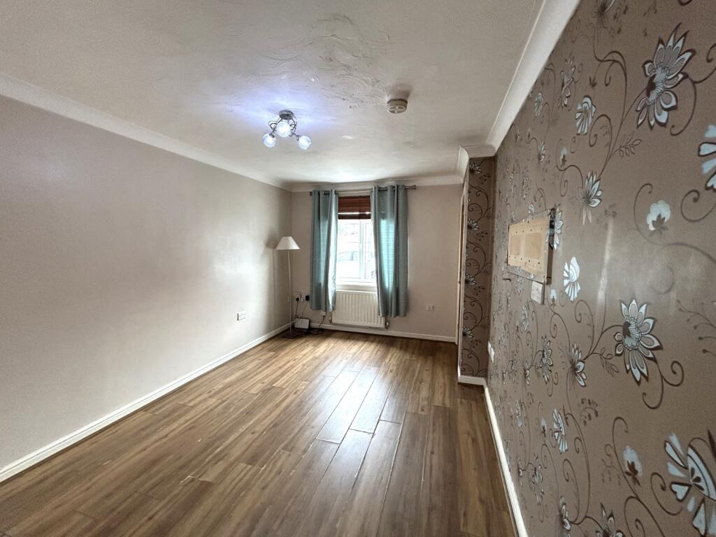 Additional image 4 of Raikes Avenue, Bradford, West Yorkshire, BD4