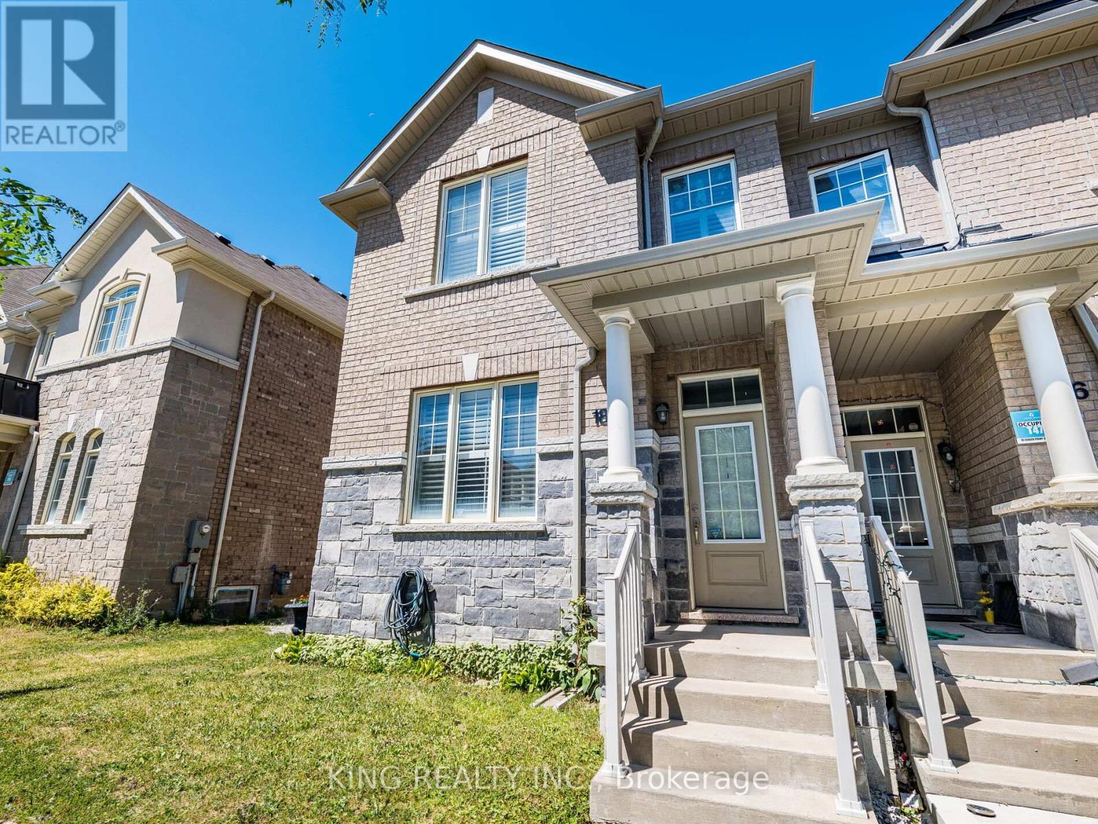 Property image for 18 LEDGER POINT CRESCENT|Brampton (Sandringham-Wellington), Ontario L6R1X8