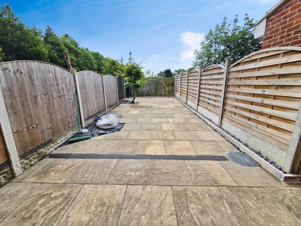 Additional image 4 of Oakway, Birkenshaw, BD11