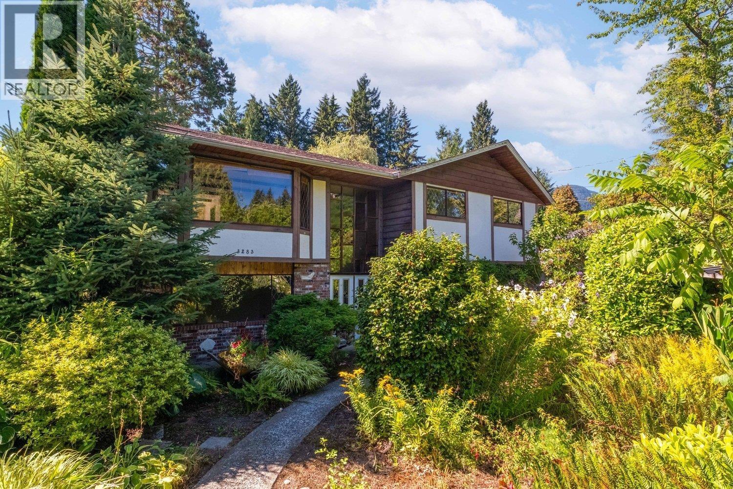 Property image for 3283 HOSKINS ROAD|North Vancouver, British Columbia V7J3B5