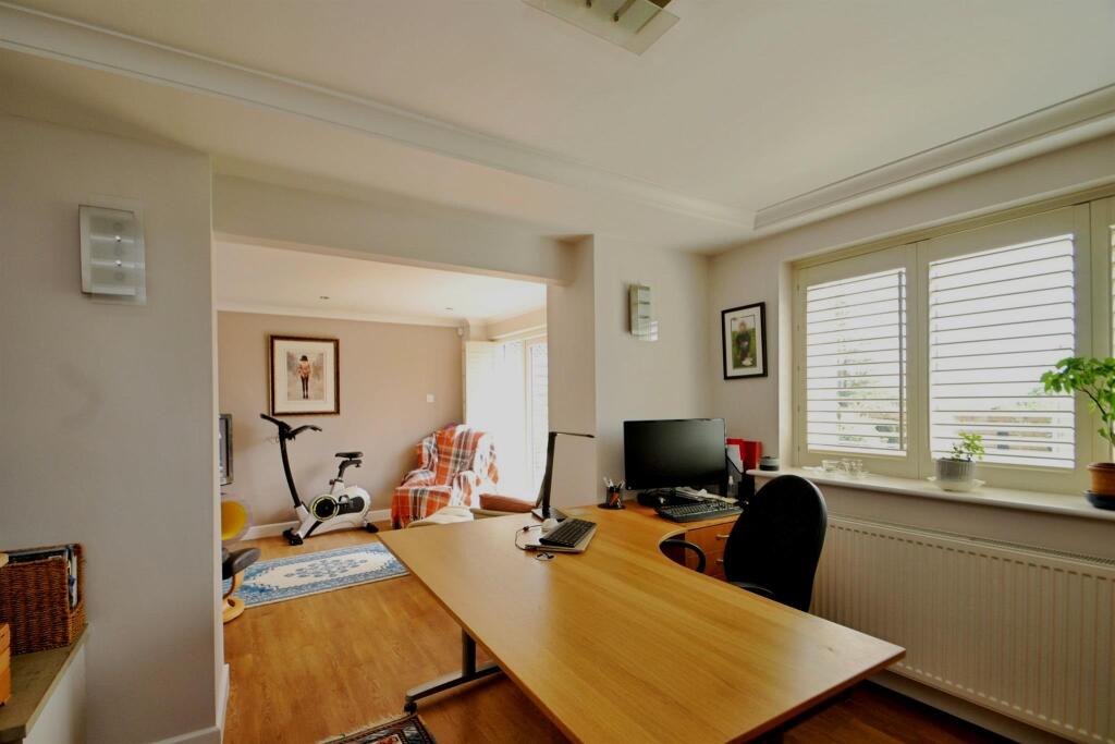 Additional image 21 of Dale Garth, Baildon, Shipley