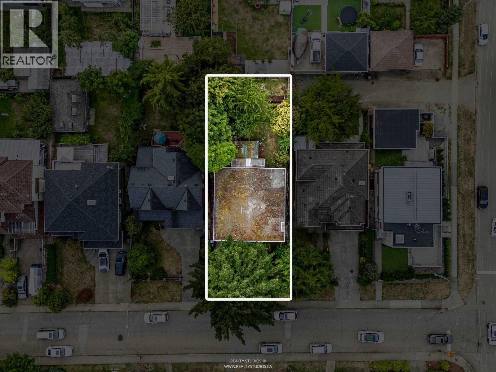 6537 WALTHAM AVENUE|Burnaby, British Columbia V5H3V6