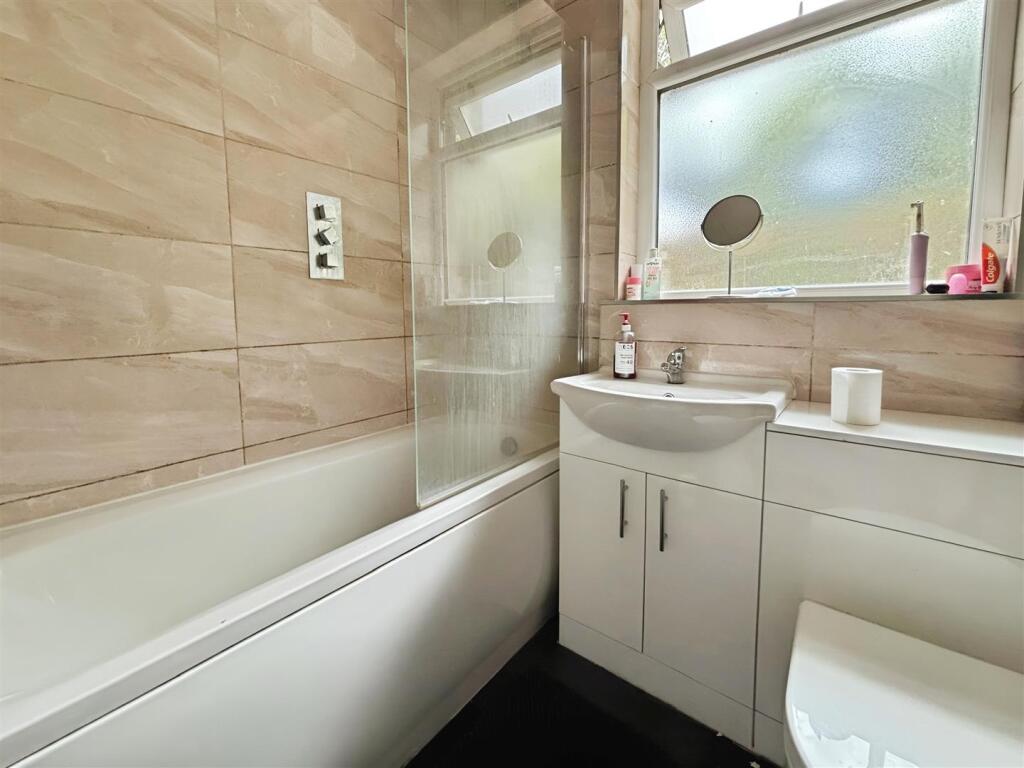 Additional image 10 of Lister Lane, Bradford, BD2 4LU