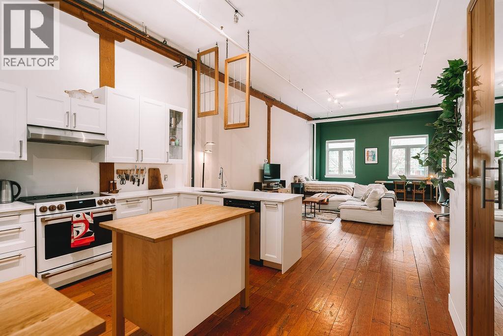 306 2556 E HASTINGS STREET|Vancouver, British Columbia V5K1Z3