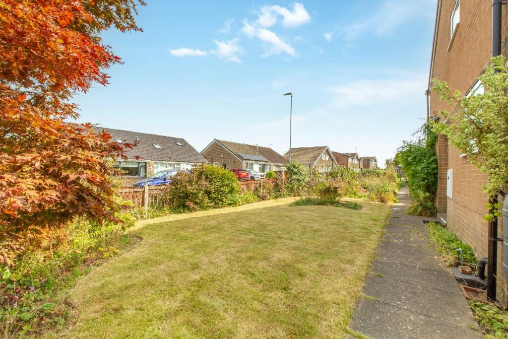 Additional image 33 of Moorside Avenue, Drighlington