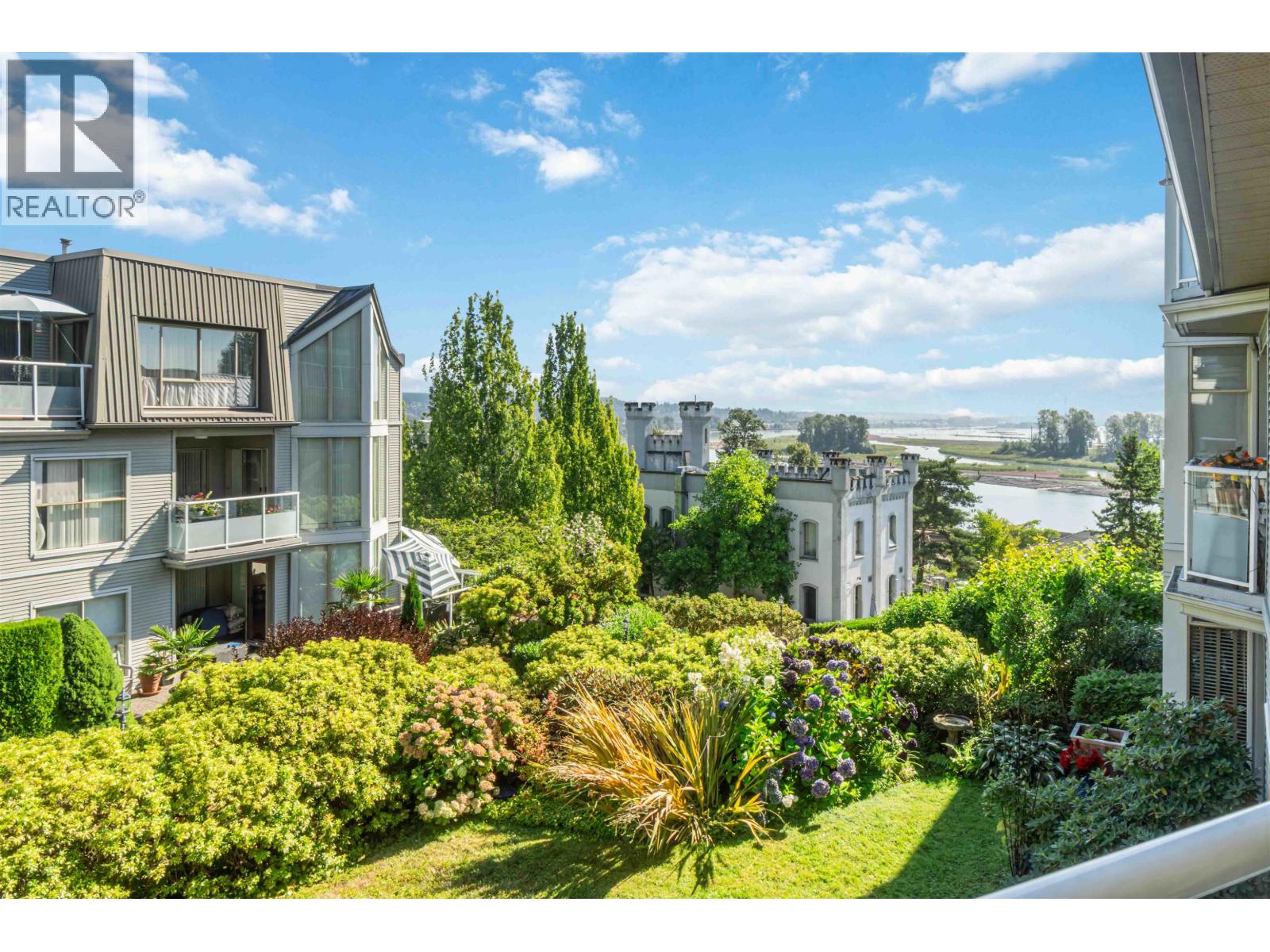 306 48 RICHMOND STREET|New Westminster, British Columbia V3L5P4