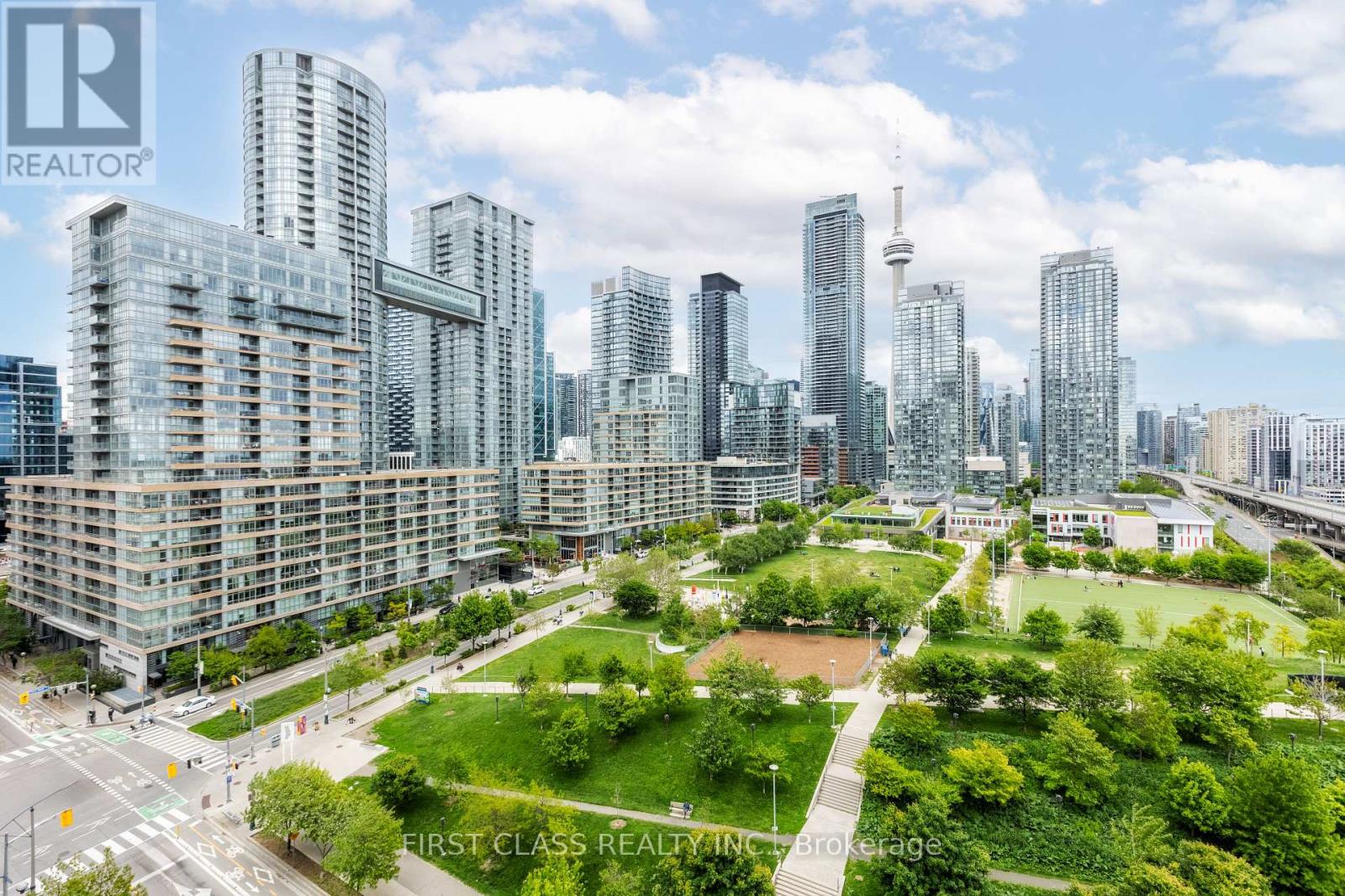 1601 - 75 QUEENS WHARF ROAD|Toronto (Waterfront Communities), Ontario M5V0J8