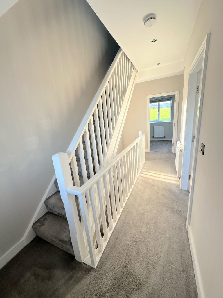 Additional image 14 of Broomfield, Clayton, BD14