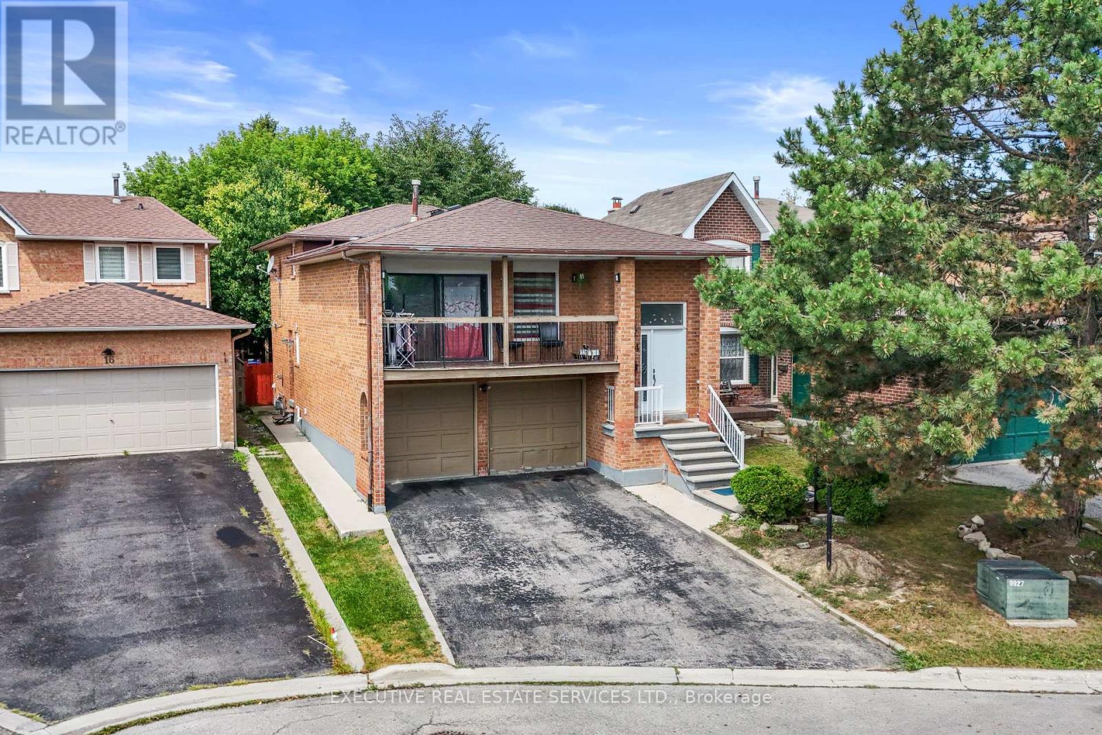 Property image for 14 ALBERMARLE COURT|Brampton (Heart Lake), Ontario L6Z1R4