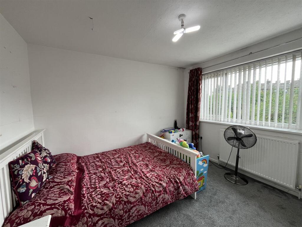 Additional image 7 of Carr House Mount, Wyke, Bradford
