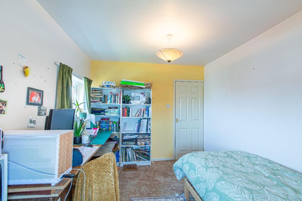 Additional image 24 of Moorside Avenue, Drighlington