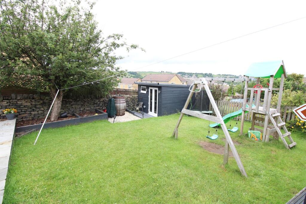 Additional image 21 of Wheathead Crescent, Keighley, BD22