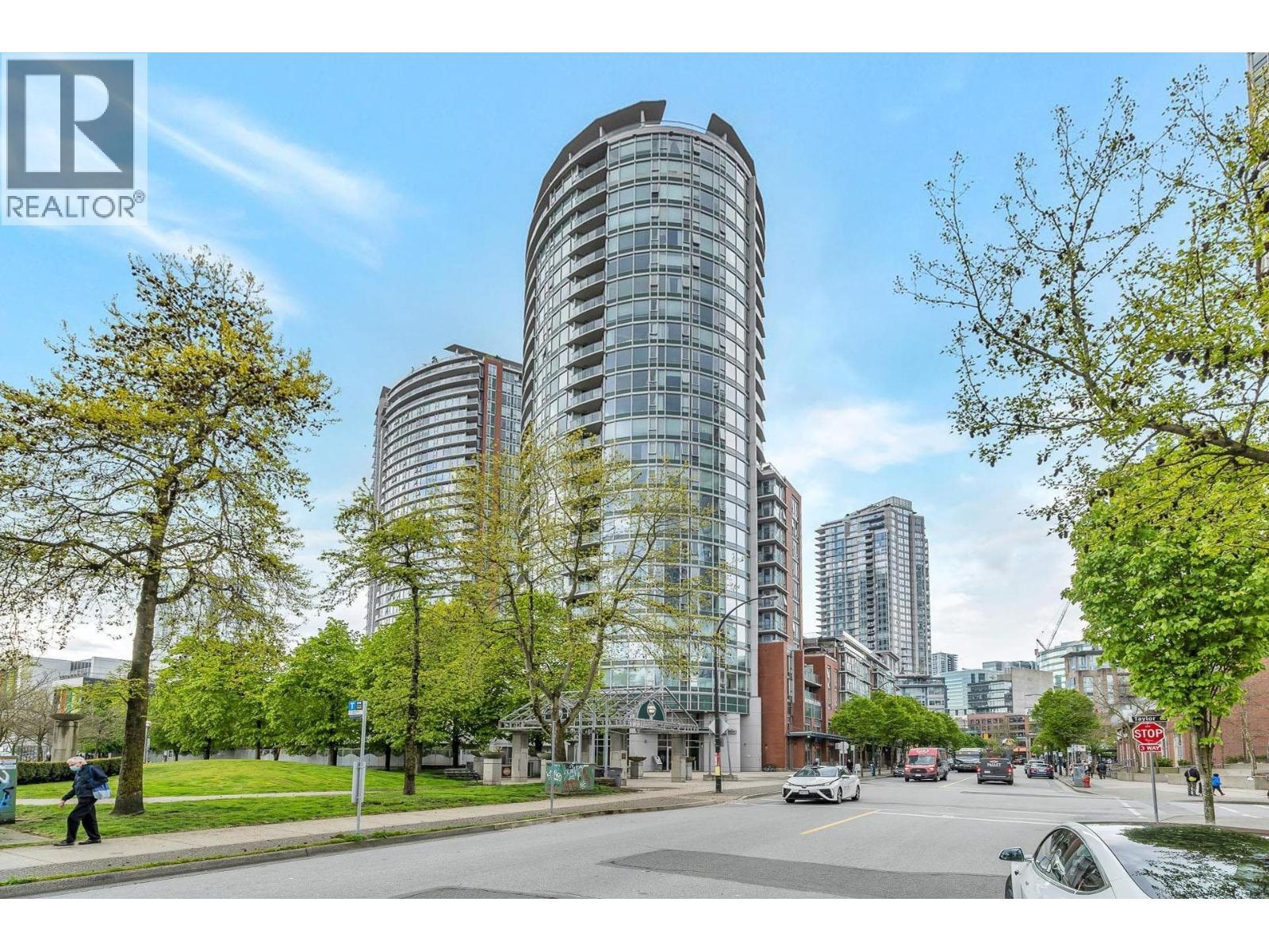 1106 58 KEEFER PLACE|Vancouver, British Columbia V6B0B8