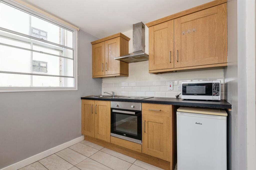 Additional image 4 of Cheapside, Bradford