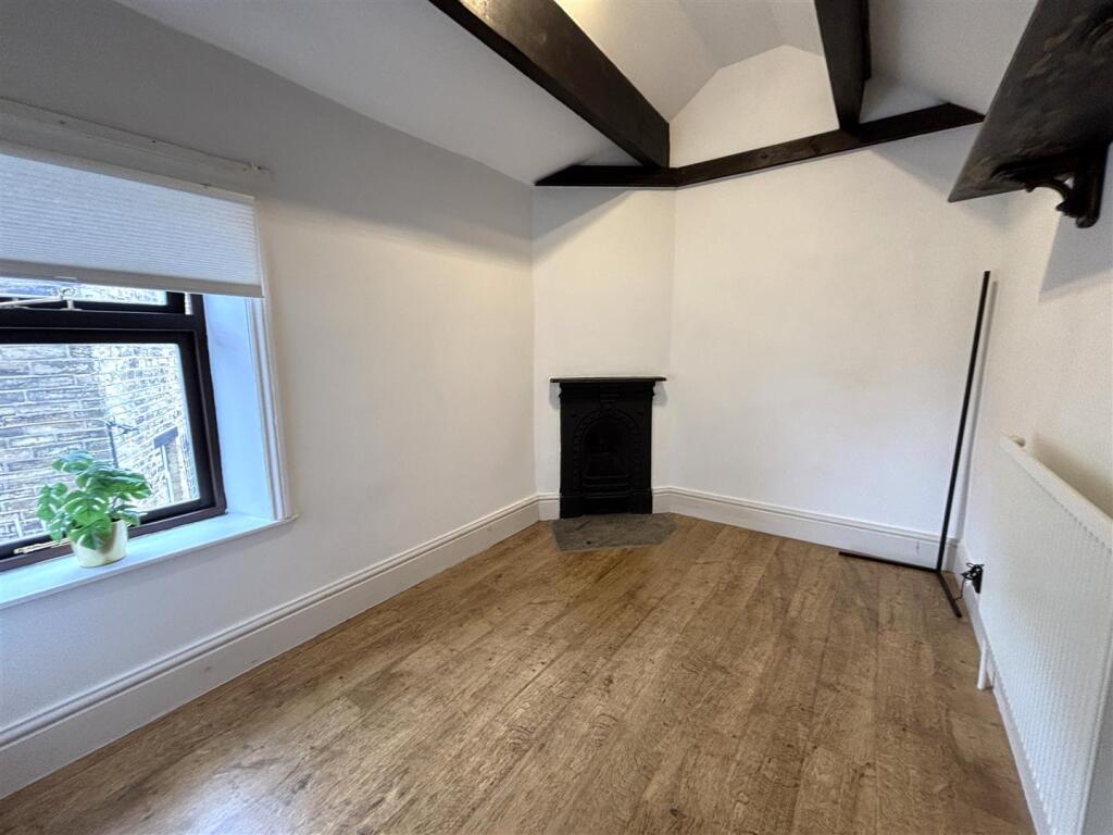 Additional image 16 of Green End, Clayton, Bradford BD14