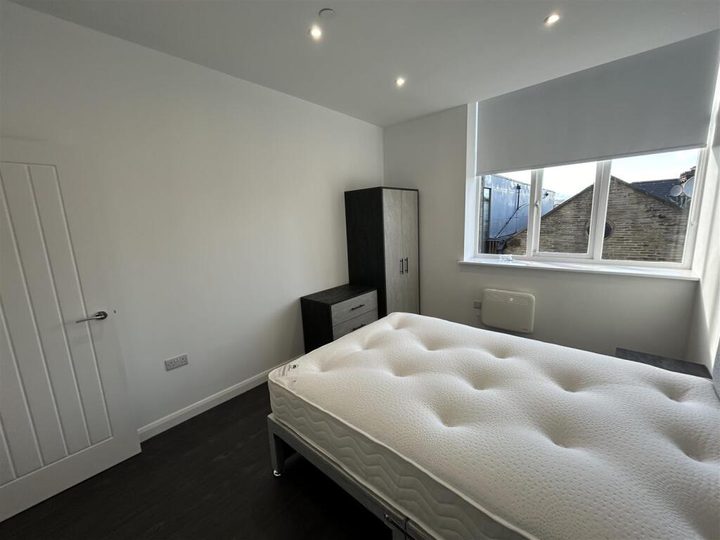 Additional image 7 of Spectrum House, East Parade, Bradford