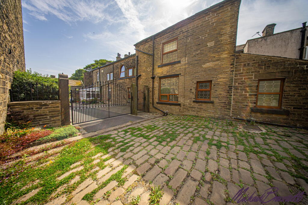 Additional image 23 of Highgate Road, Queensbury, Bradford, BD13 2RR
