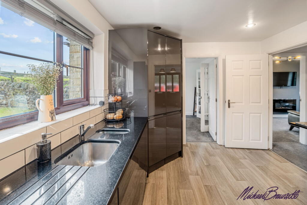 Additional image 10 of Alton Croft, Clayton, Bradford, BD14 6NY