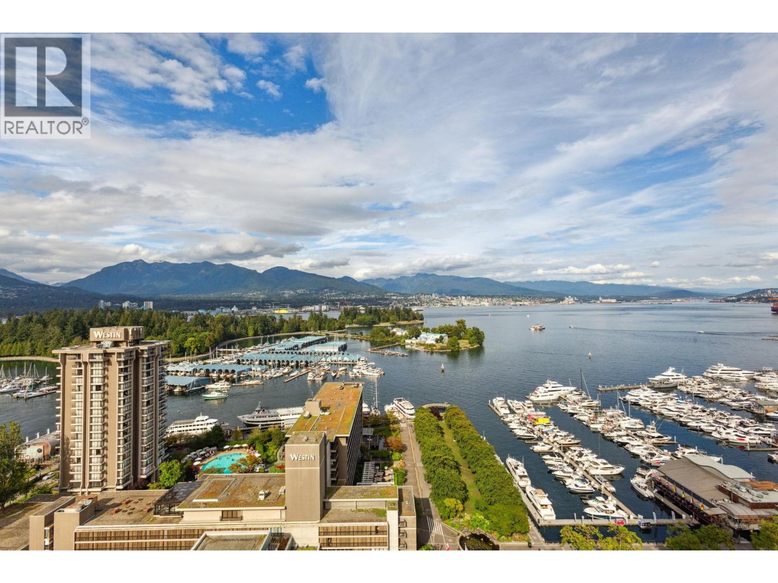 PH2501 1616 BAYSHORE DRIVE|Vancouver, British Columbia V6G3L1