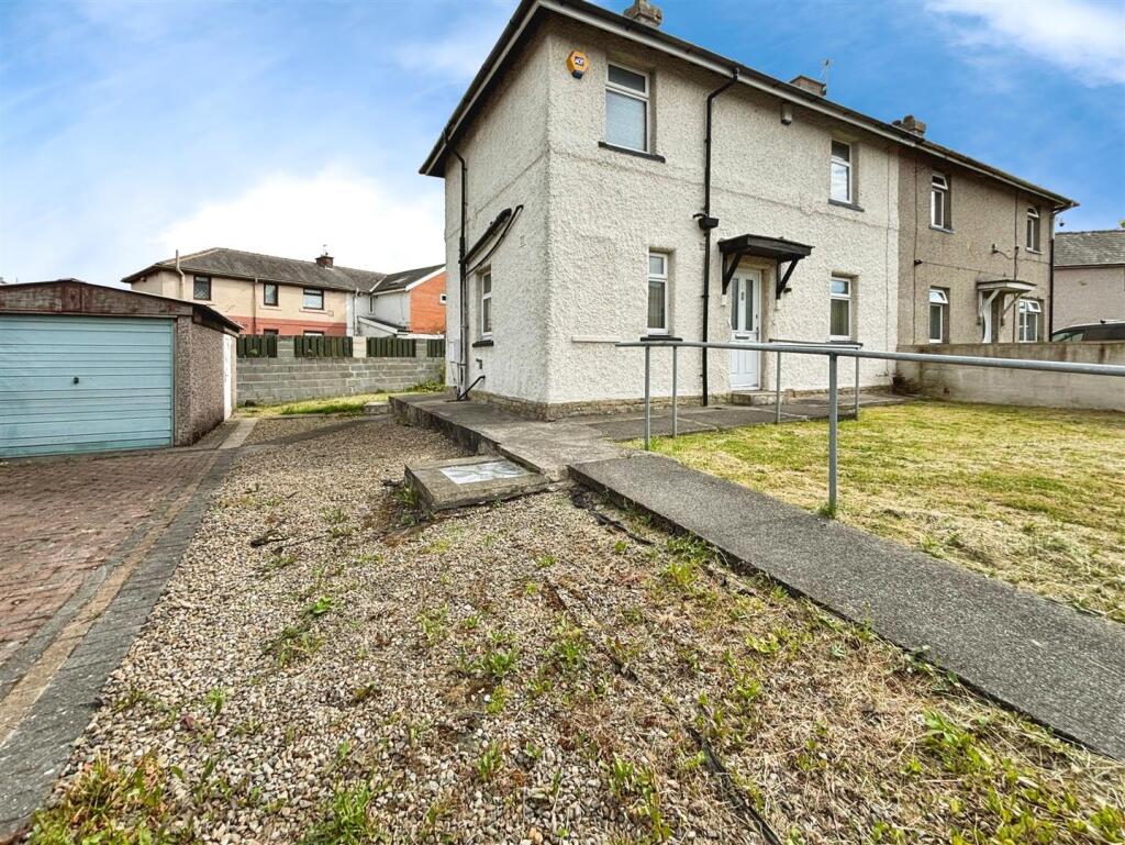 Additional image 16 of Maple Avenue, Bradford, BD3 7AR