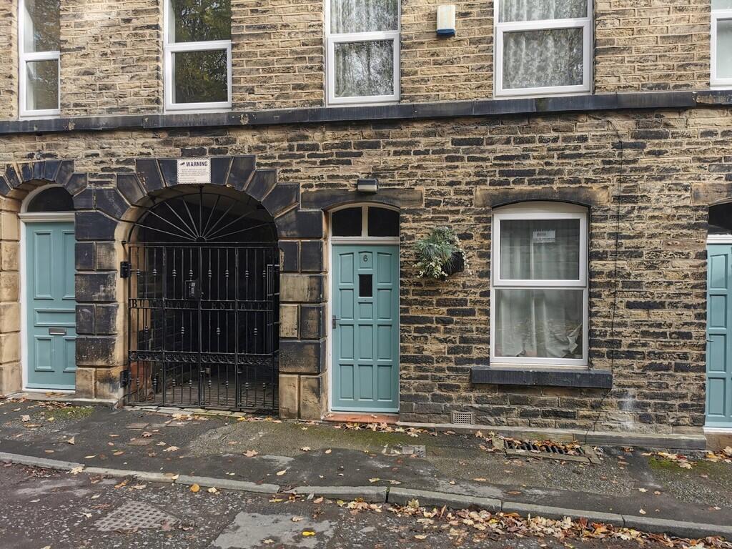 Property image for Old Robin, Cleckheaton