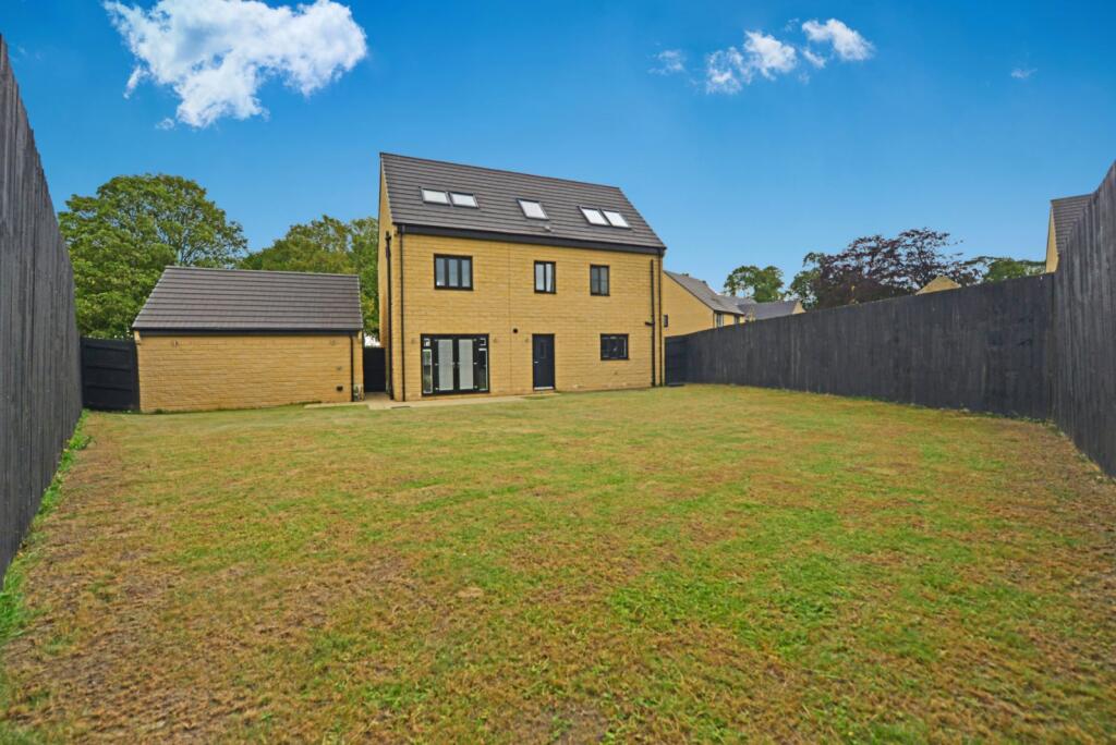 Additional image 20 of Kensington Way, Gomersal, Cleckheaton, West Yorkshire, BD19