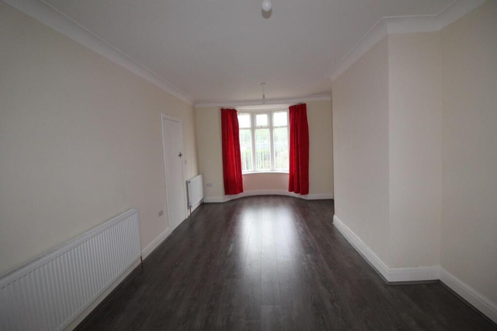 Additional image 2 of Grange Avenue, Thornbury, Bradford, BD3 7BB