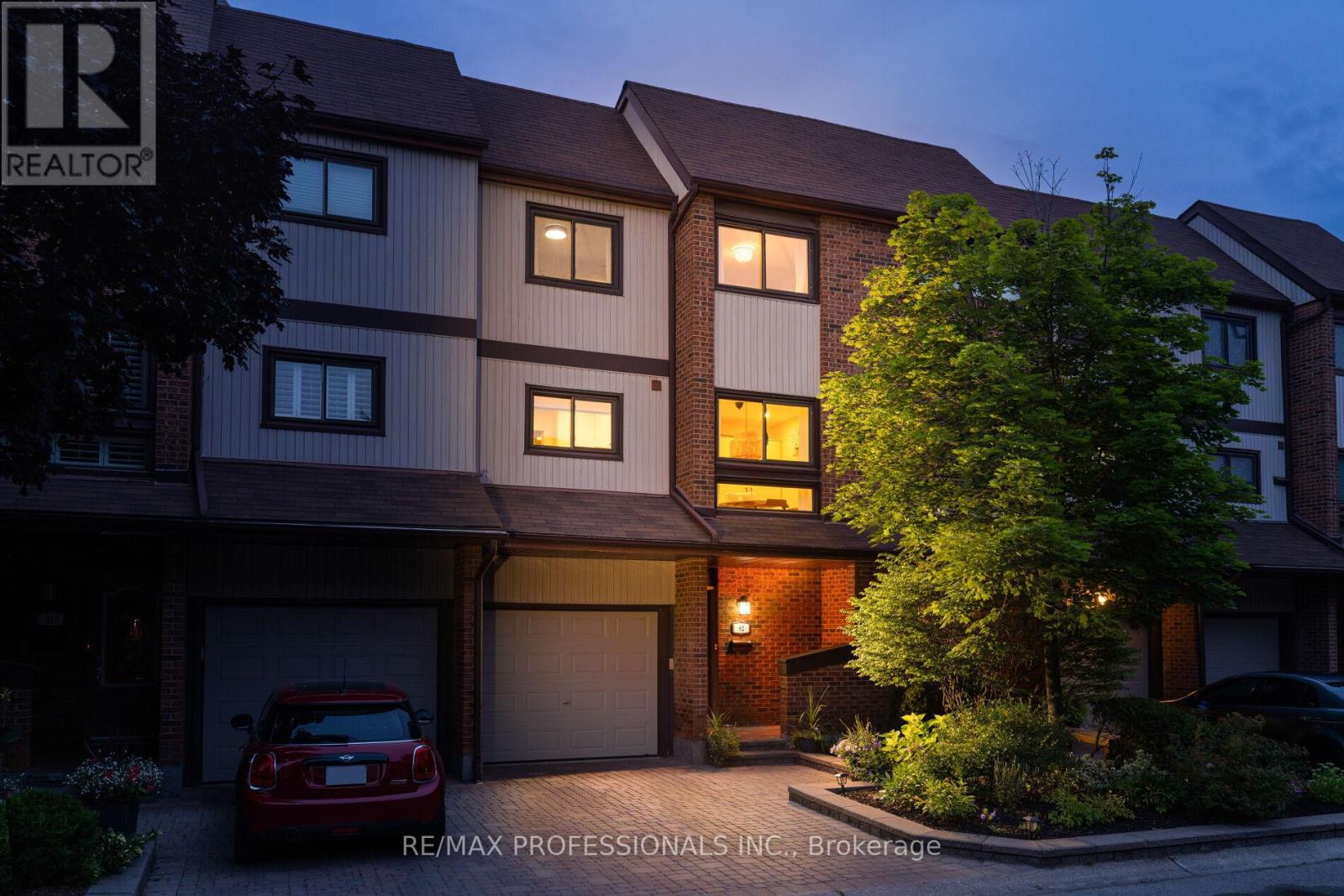 82 - 1080 WALDEN CIRCLE|Mississauga (Clarkson), Ontario M5J3M9